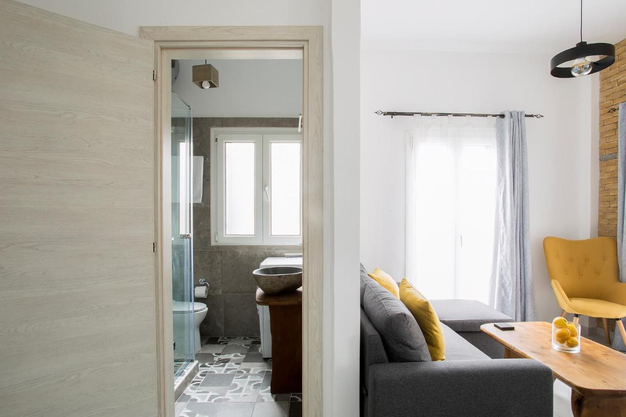 Deluxe Town Hall Square Flat In Historical Center 3 Corfu  외부 사진