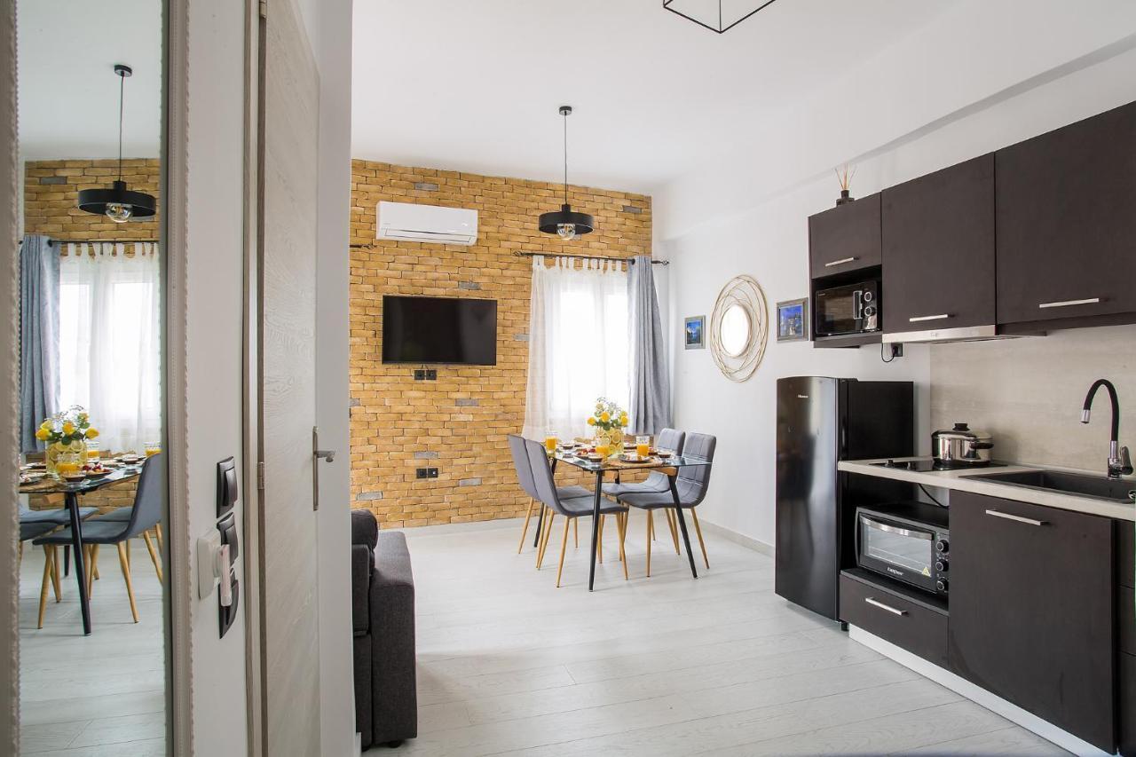 Deluxe Town Hall Square Flat In Historical Center 3 Corfu  외부 사진