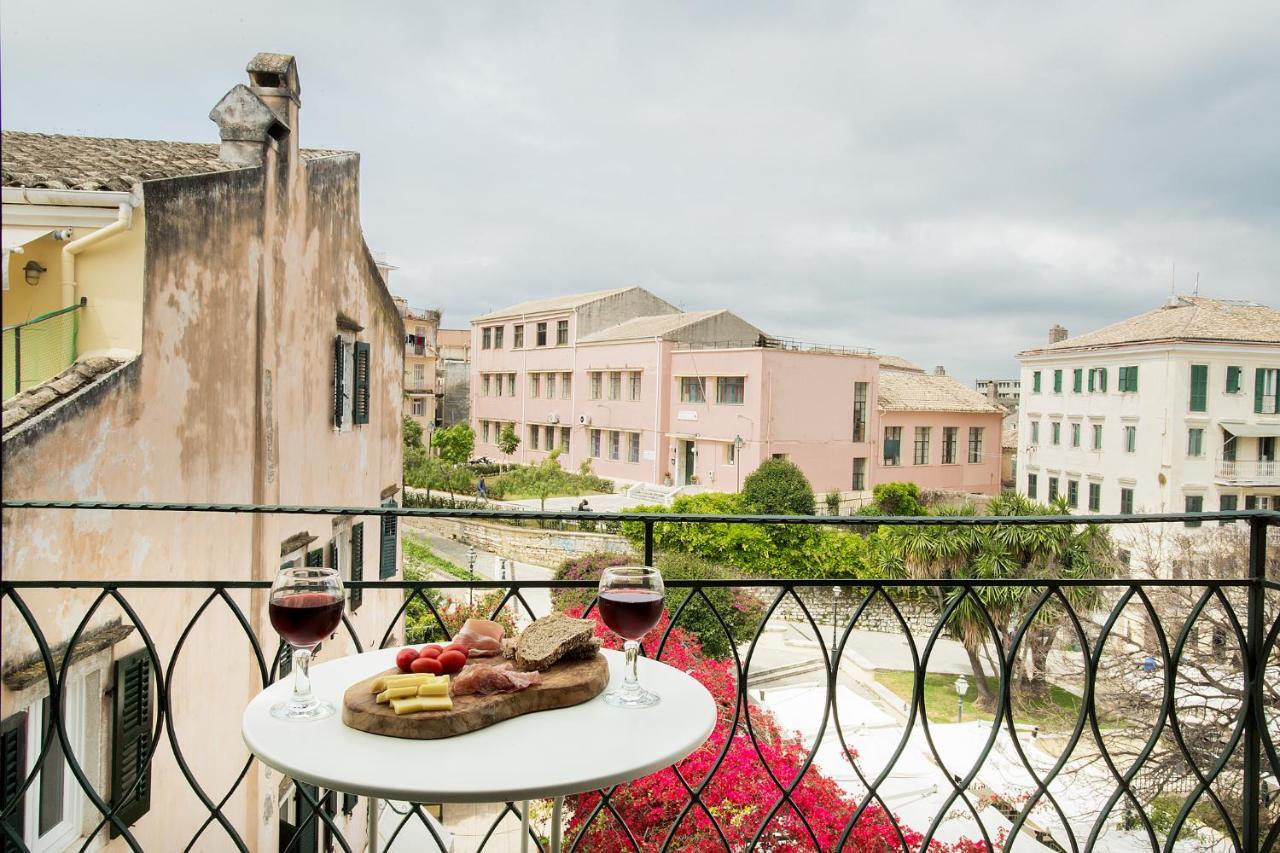 Deluxe Town Hall Square Flat In Historical Center 3 Corfu  외부 사진